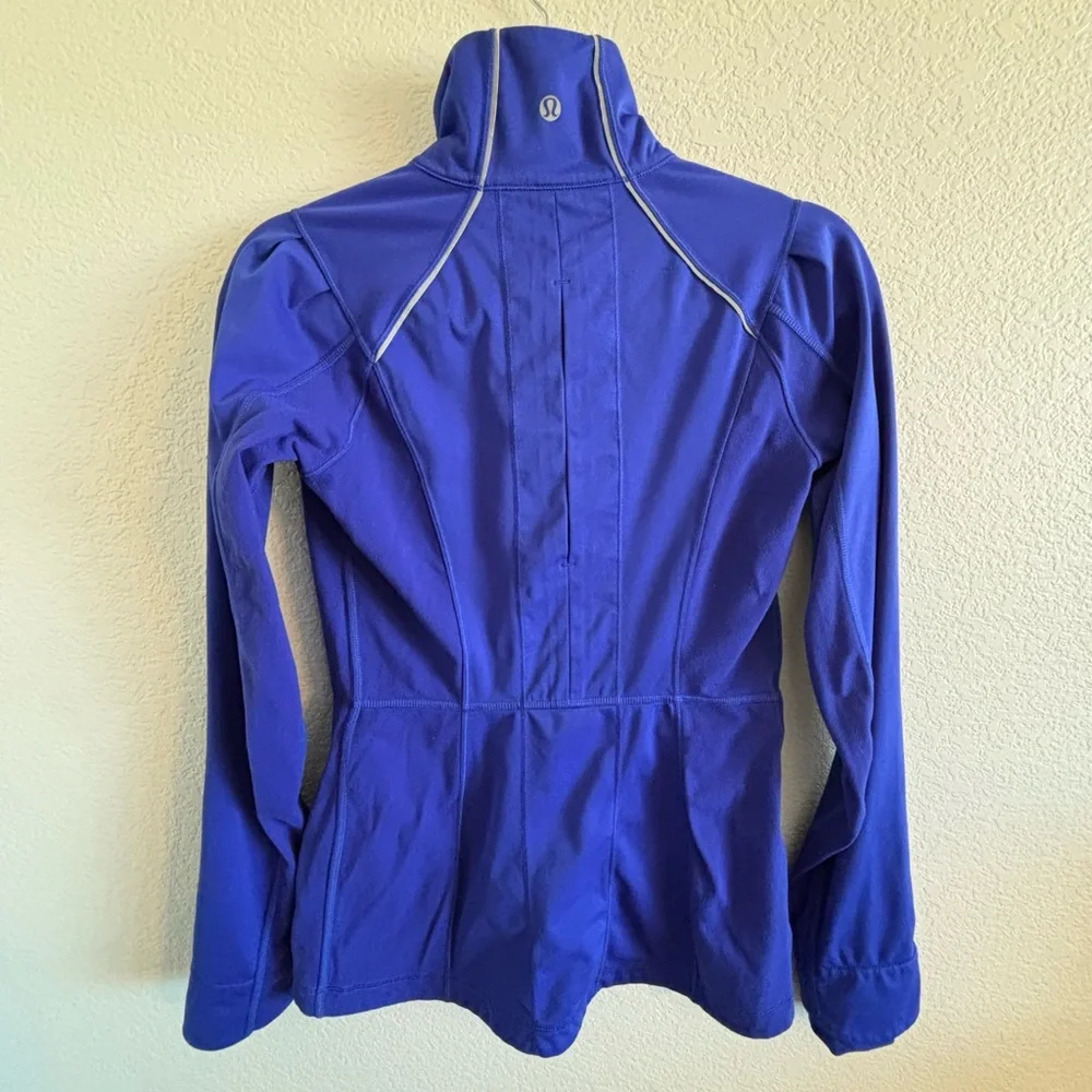 lululemon run: stay on course jacket